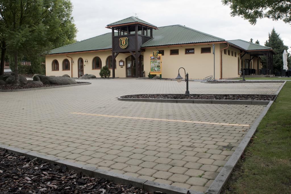 Lovecká Bašta Strakonice Esterno foto