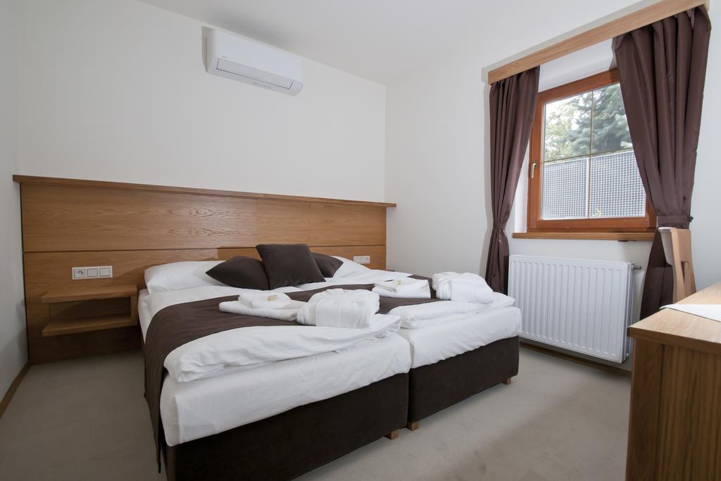 Lovecká Bašta Strakonice Esterno foto